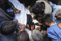 Gaza officials say Israeli forces killed 27 heading to aid site. Israel says it fired near suspects